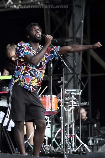 KELE OKEREKE - 2010-08-27 - SAINT CLOUD - Domaine National - Grande Scene - 